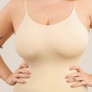 NEW Shapermint Essentials All Day Every Day Scoop Neck Cami Ivory Size 2XL.